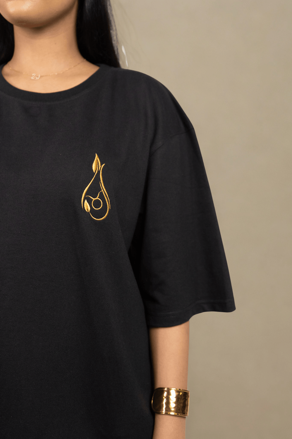 Taurus (Taurus themed Embroidered oversize t-shirt, unisex) - Albin FashionT-shirtAlbin Fashion