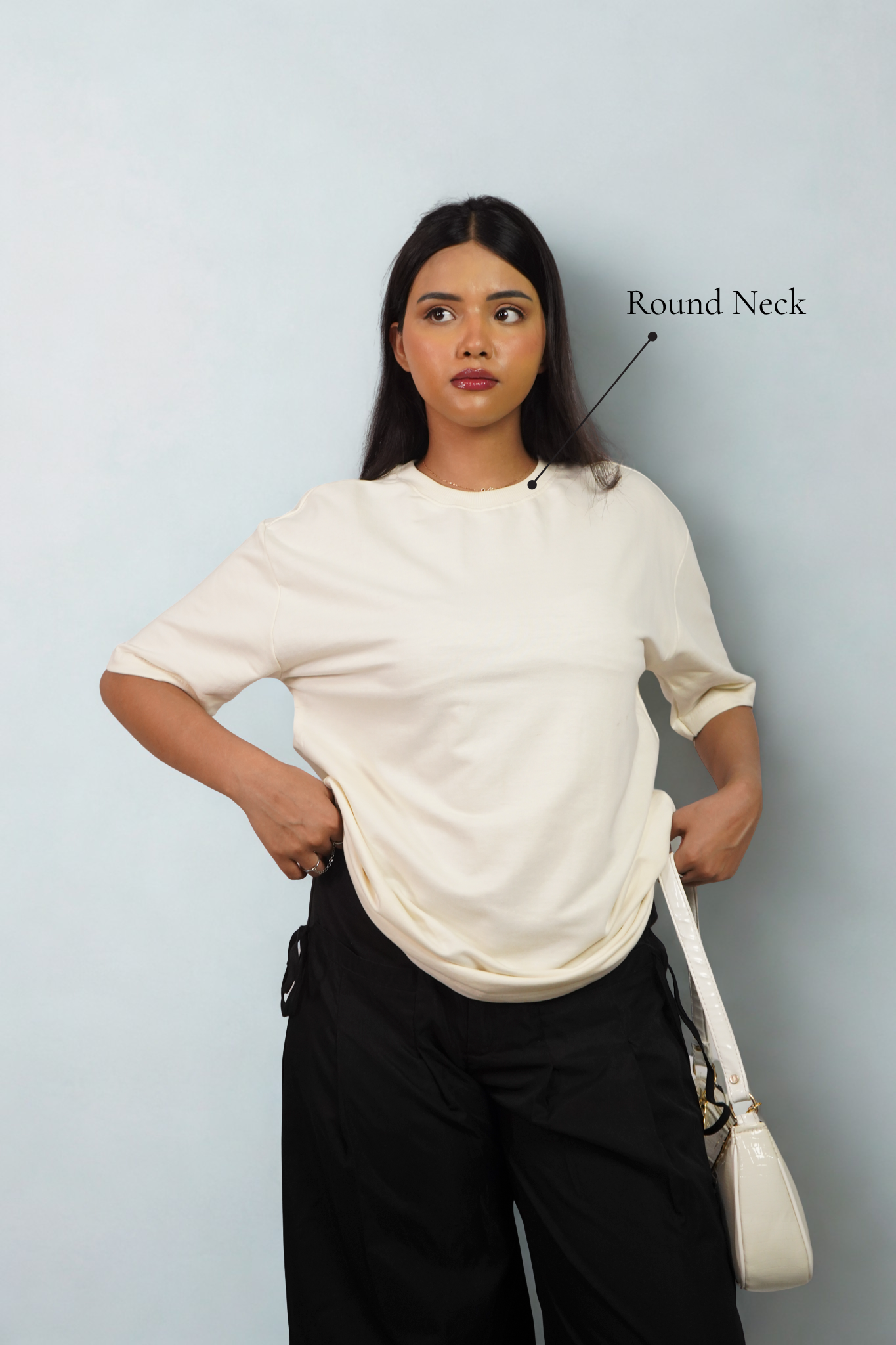 Classic Off White Oversized t-shirt (unisex)