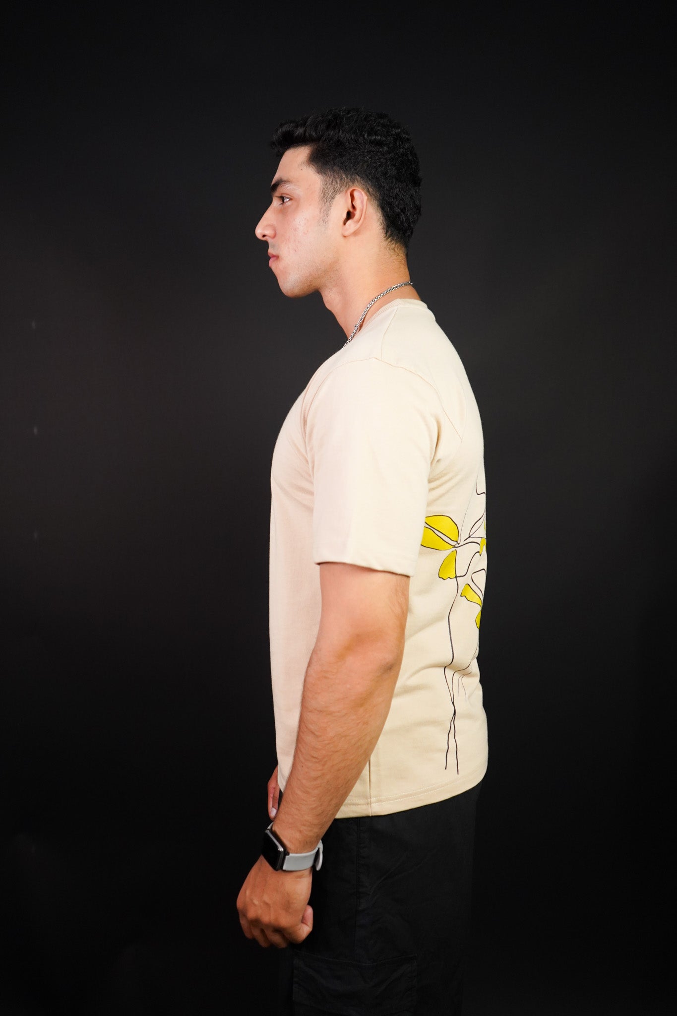 Petal Poise Oversized T-shirt (unisex) - Albin FashionT-shirtAlbin Fashion