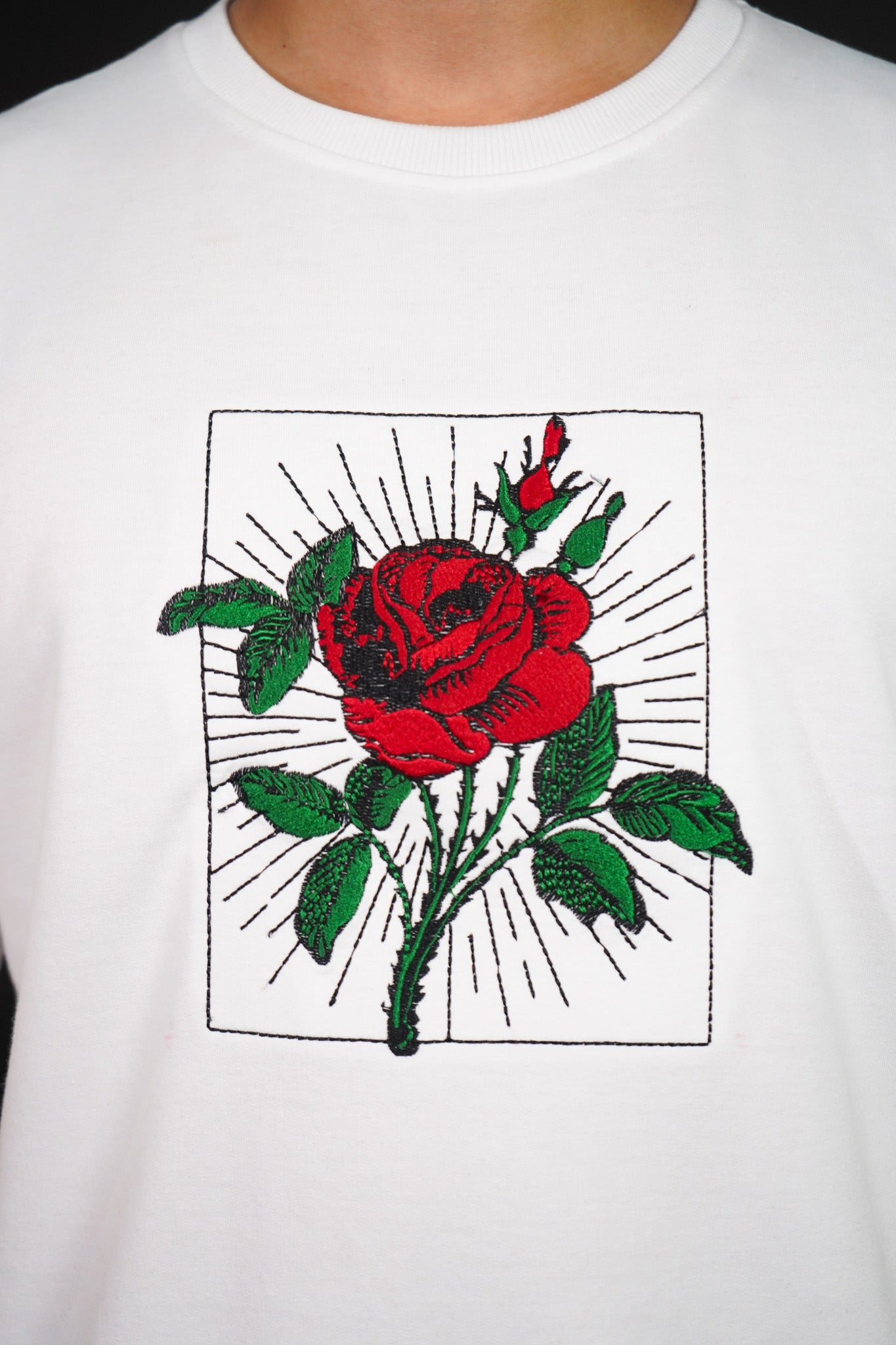 Crimson Bloom - Albin FashionT-shirtAlbin Fashion
