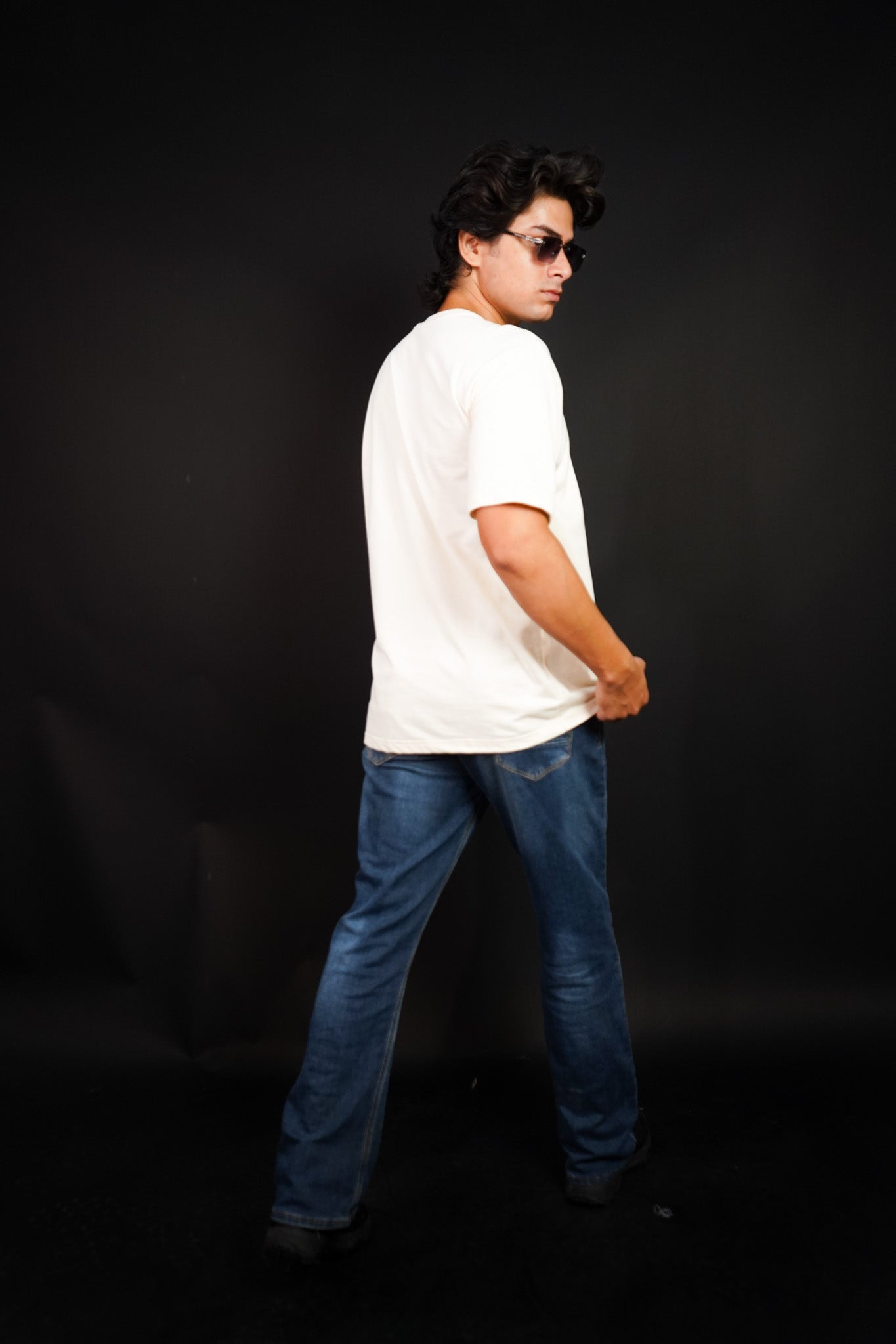 Classic off White Over Size T-shirt (unisex) - Albin FashionT-shirtAlbin Fashion