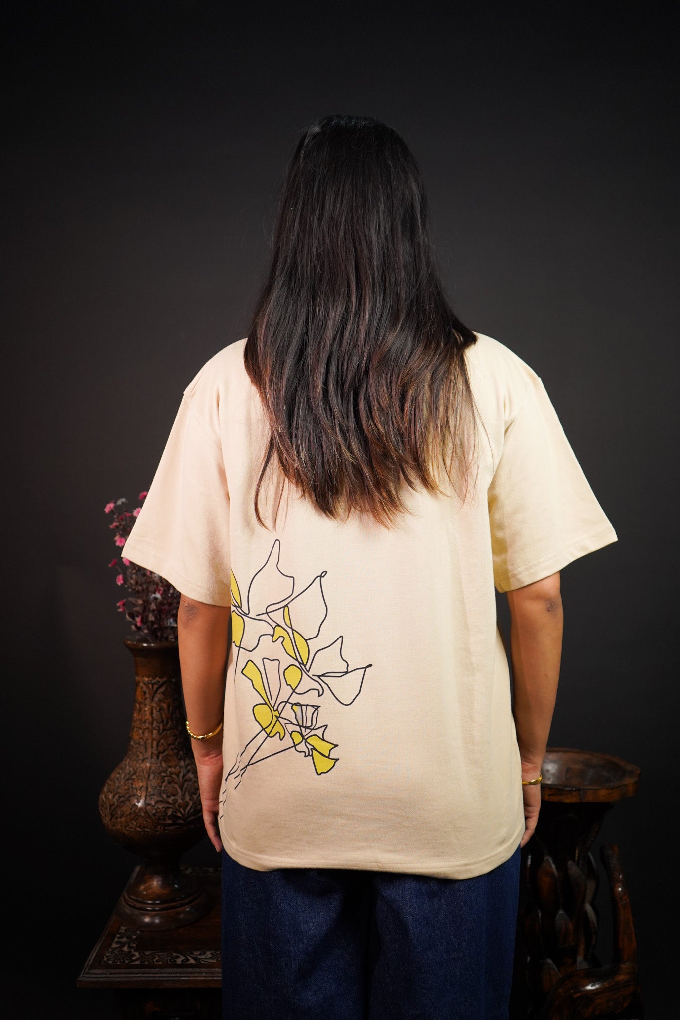 Petal Poise Oversized T-shirt (unisex) - Albin FashionT-shirtAlbin Fashion