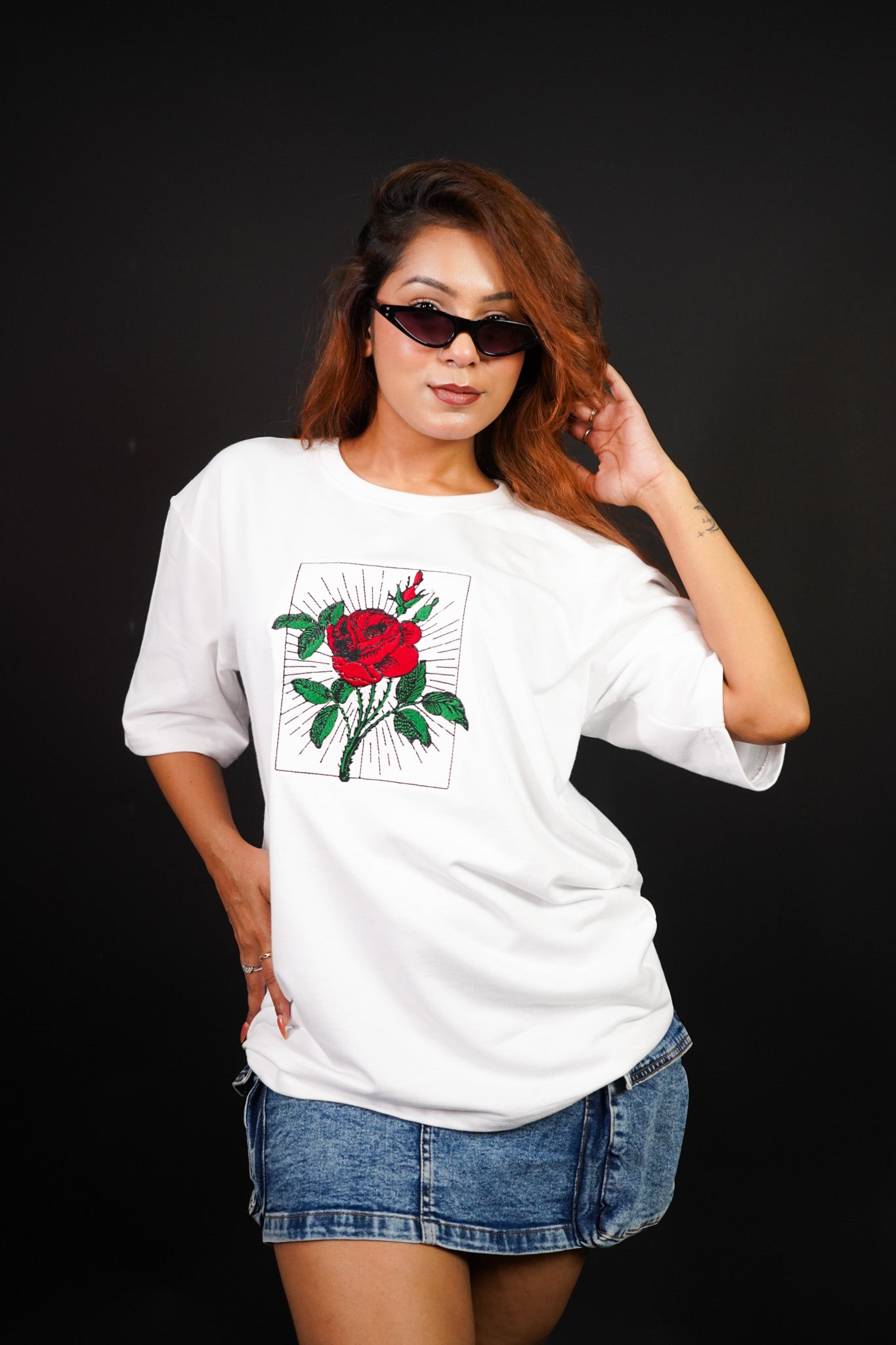 Crimson Bloom - Albin FashionT-shirtAlbin Fashion