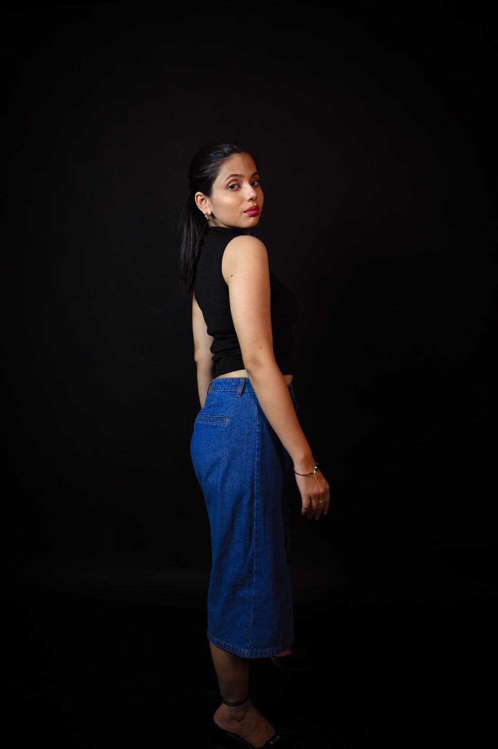 Vogue Turtle Crop (Black) - Albin Fashioncrop topAlbin Fashion